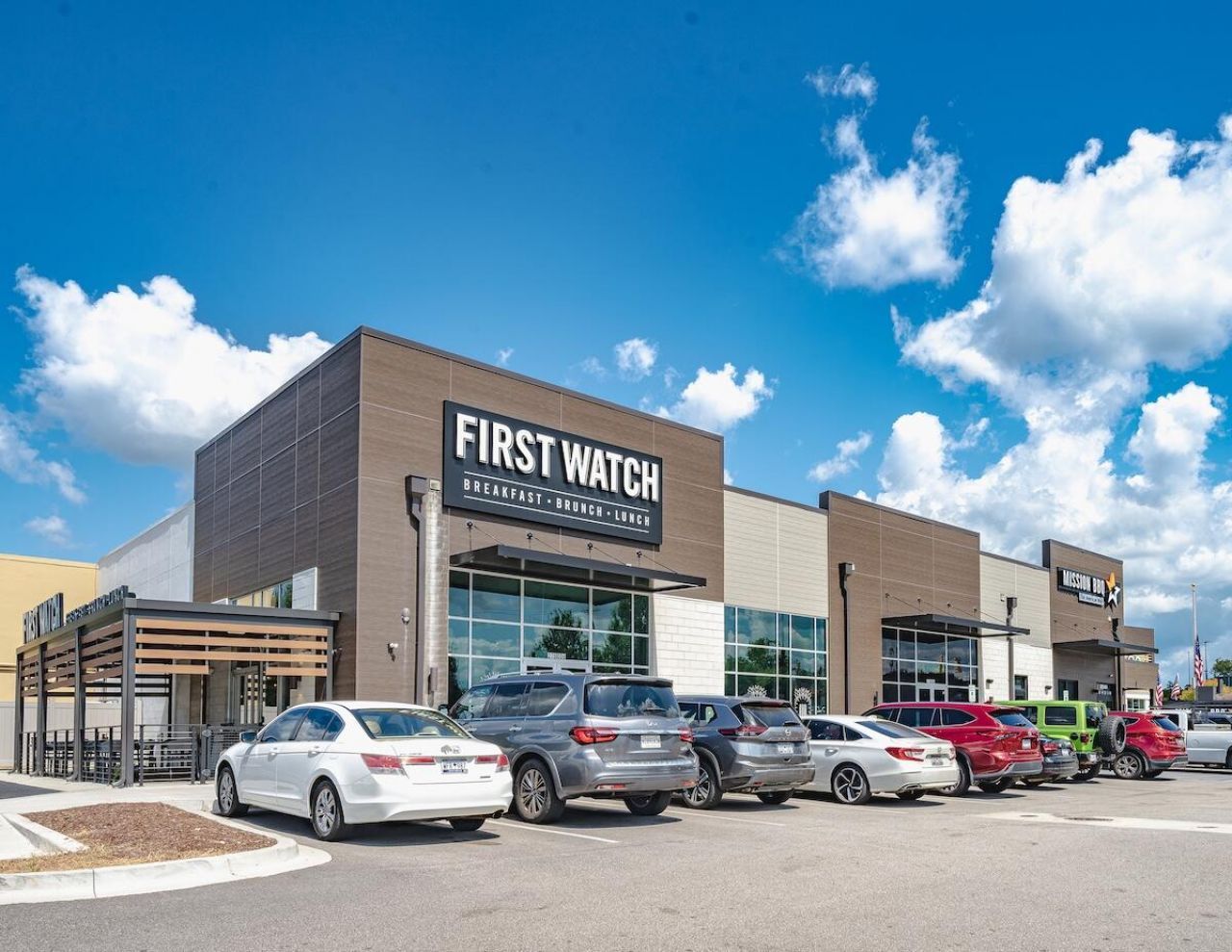 275 Harbison Boulevard Photo 8