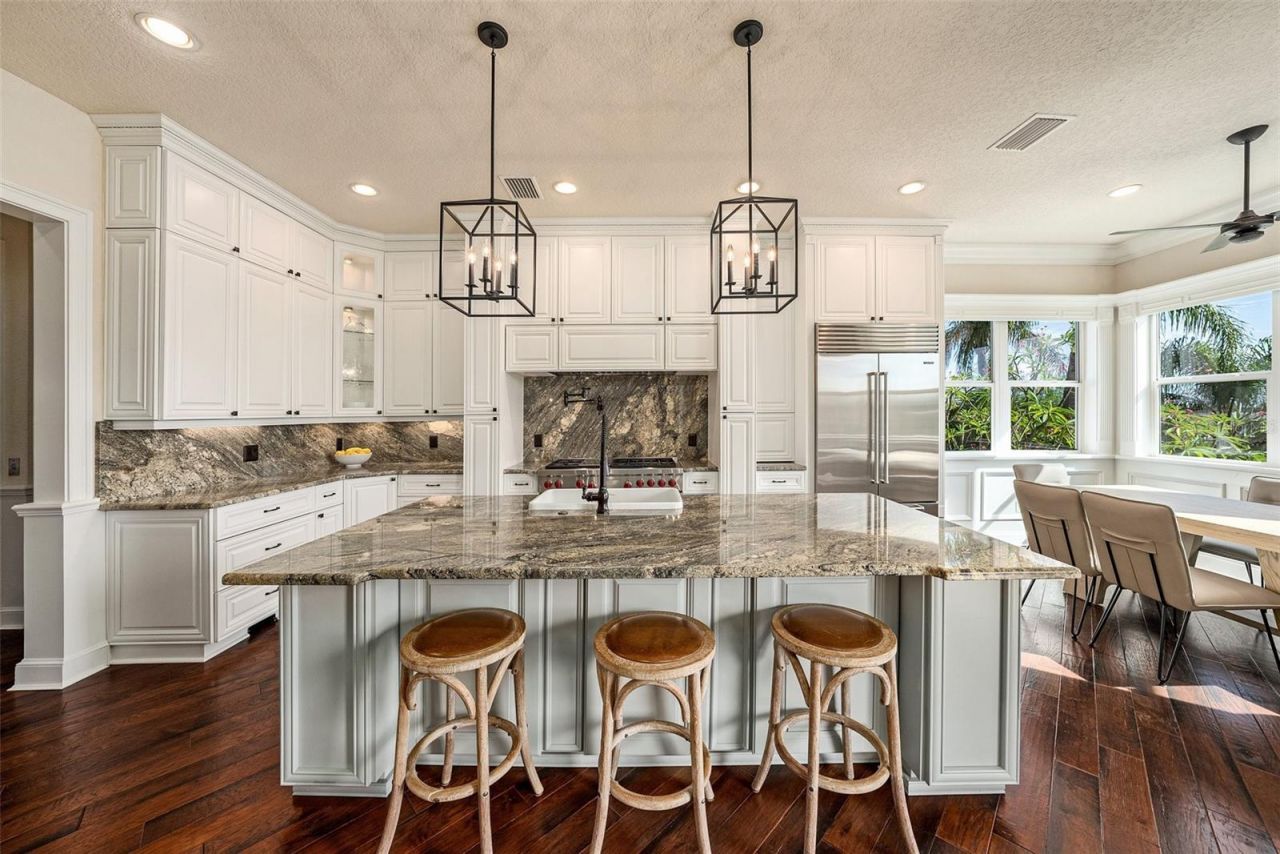 231 Midway Island, Clearwater Beach, FL 33767 Photo