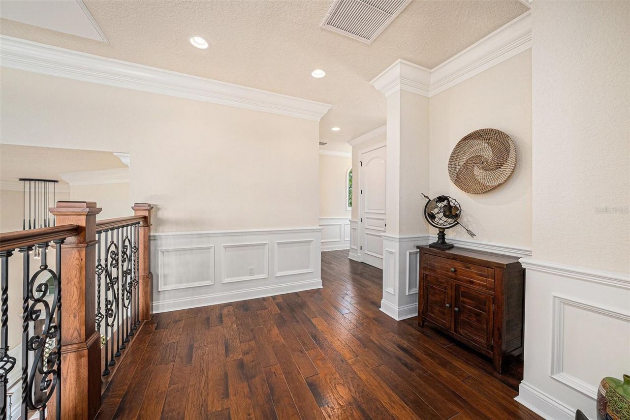 231 Midway Island, Clearwater Beach, FL 33767 Photo