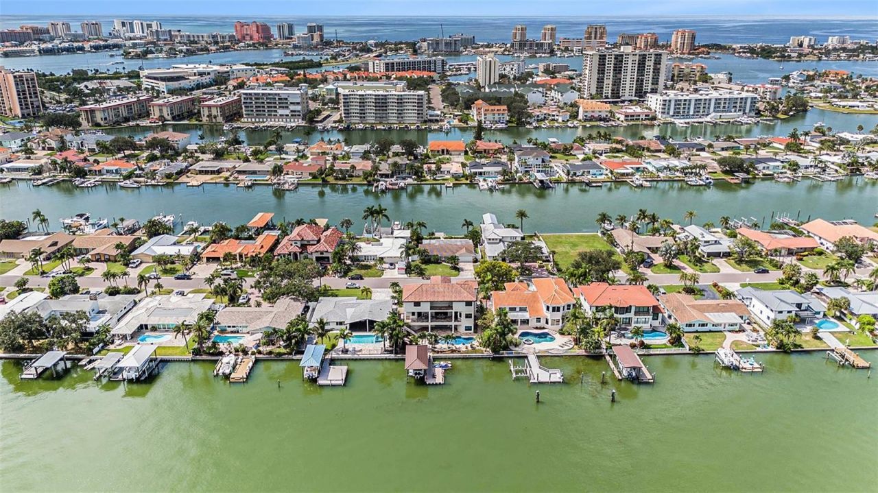 231 Midway Island, Clearwater Beach, FL 33767 Photo