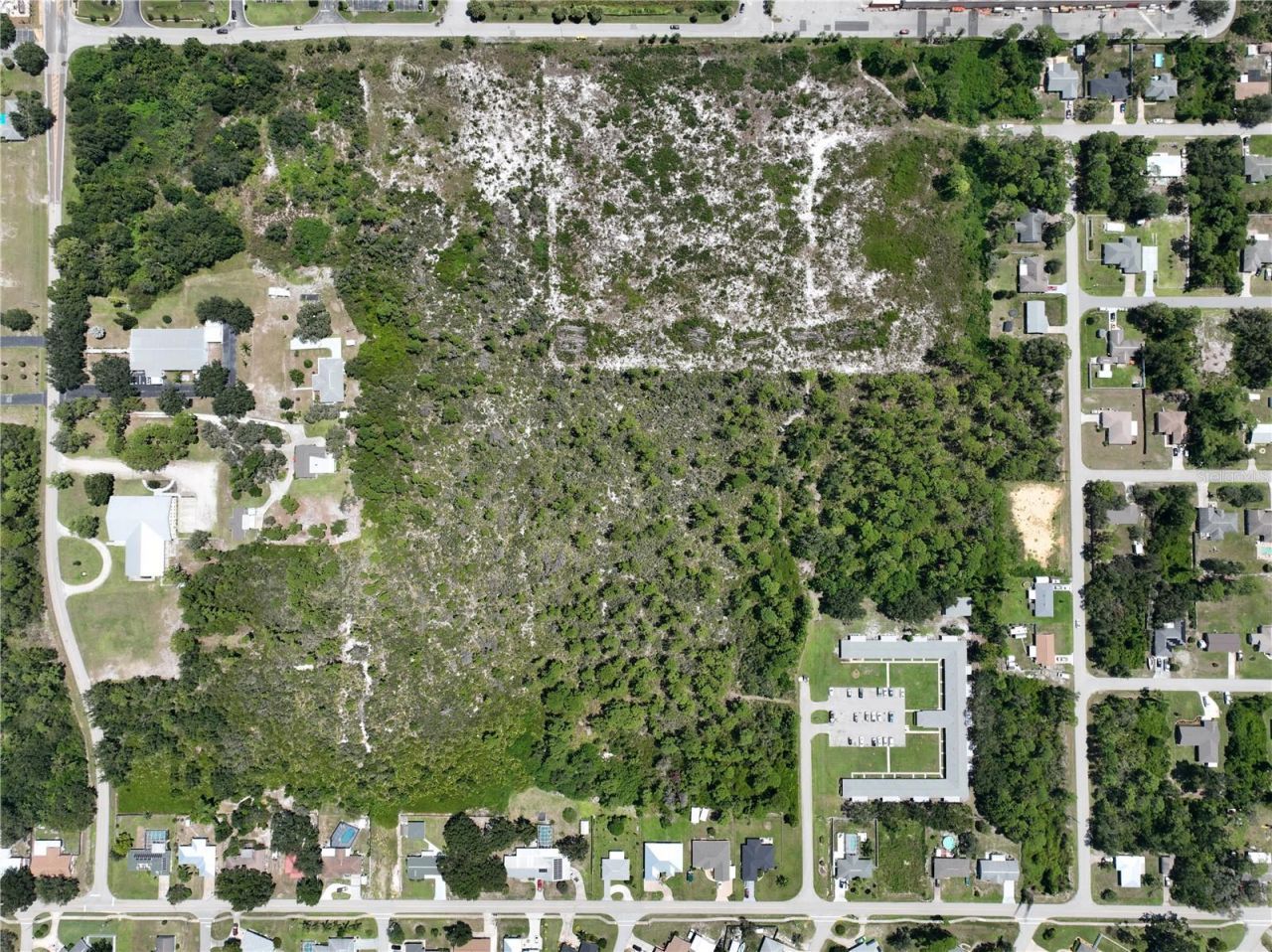 530 Lotus Avenue, Sebring, FL 33872 Photo