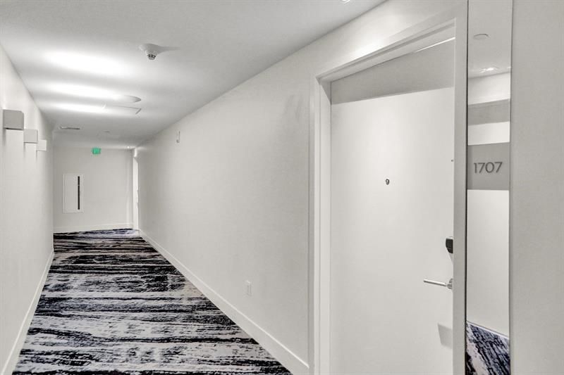 3101 Bayshore Drive, Unit 1707, Fort Lauderdale, FL 33304 Photo