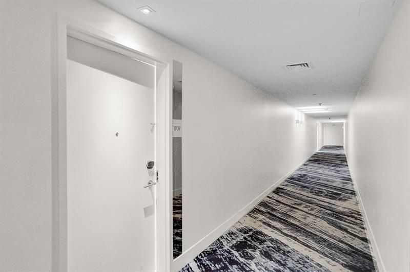 3101 Bayshore Drive, Unit 1707, Fort Lauderdale, FL 33304 Photo