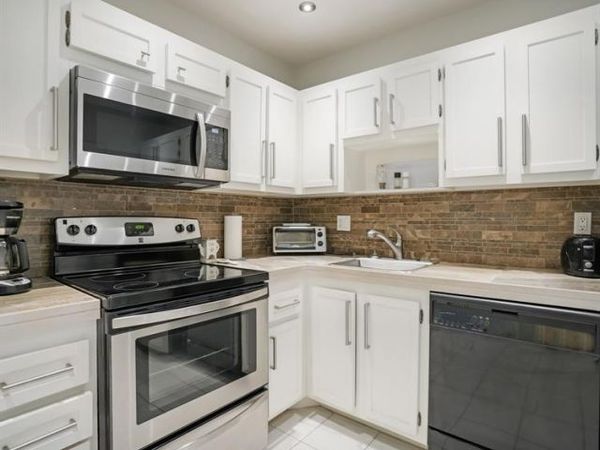 4751 NW 21st Street, Unit 604, Lauderhill, FL 33313