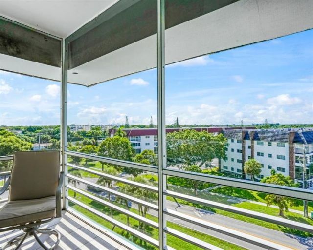 4751 NW 21st Street, Unit 604, Lauderhill, FL 33313 Photo