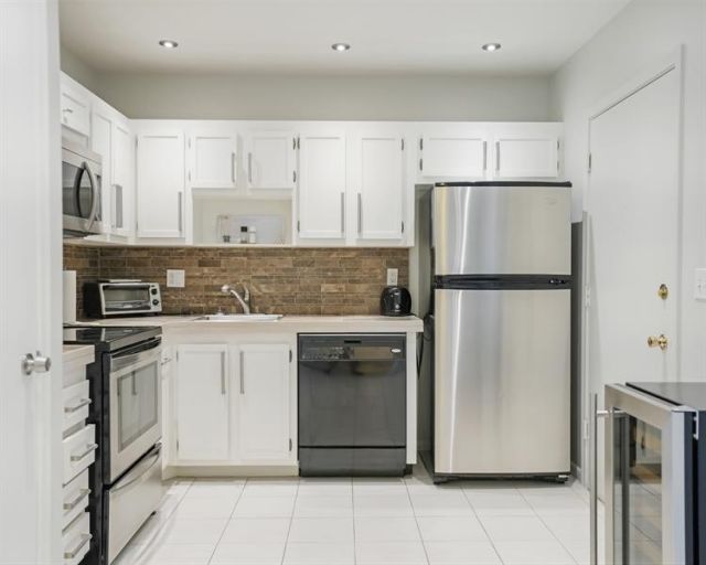 4751 NW 21st Street, Unit 604, Lauderhill, FL 33313 Photo