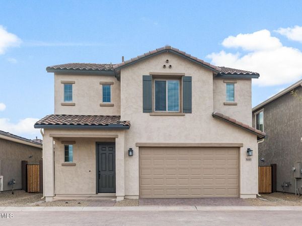 16481 W WHISPERING WIND Drive, Surprise, AZ 85387