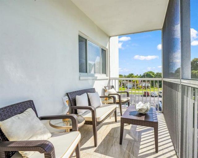 4751 NW 21st Street, Unit 300, Lauderhill, FL 33313 Photo