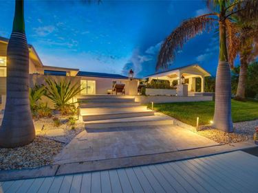 807 SNUG ISLAND, CLEARWATER, FL 33767