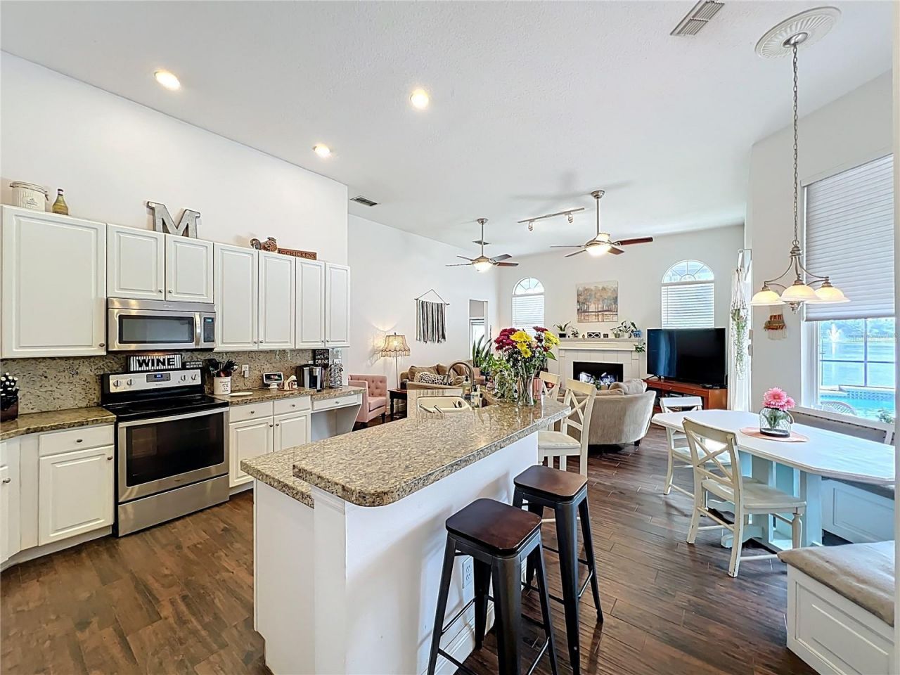 4552 Lake Calabay Drive, Orlando, FL 32837 Photo