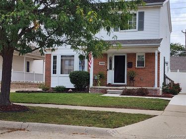 3955 Trumbull Street, Trenton, MI 48183