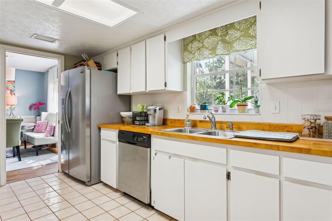 413 Montrose Avenue, Temple Terrace, FL 33617 Photo