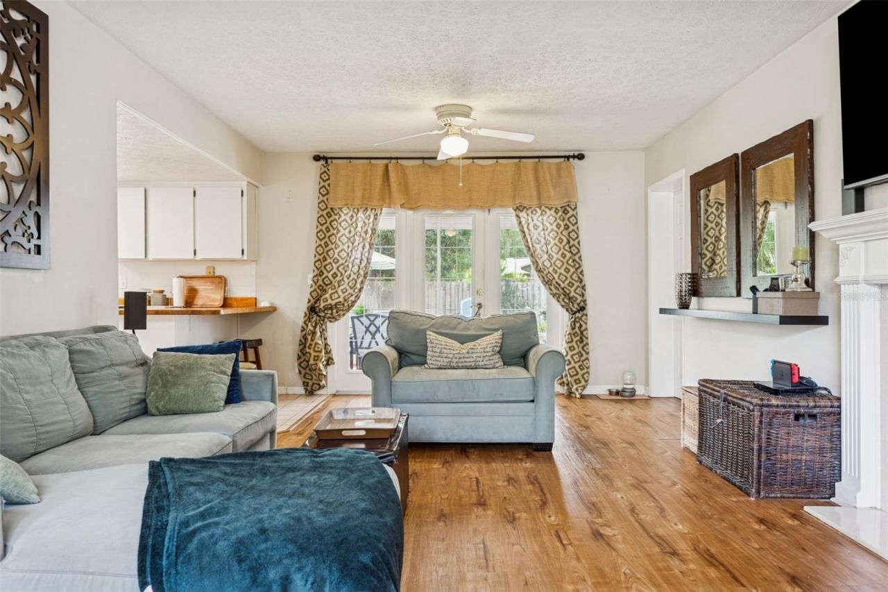 413 Montrose Avenue, Temple Terrace, FL 33617 Photo