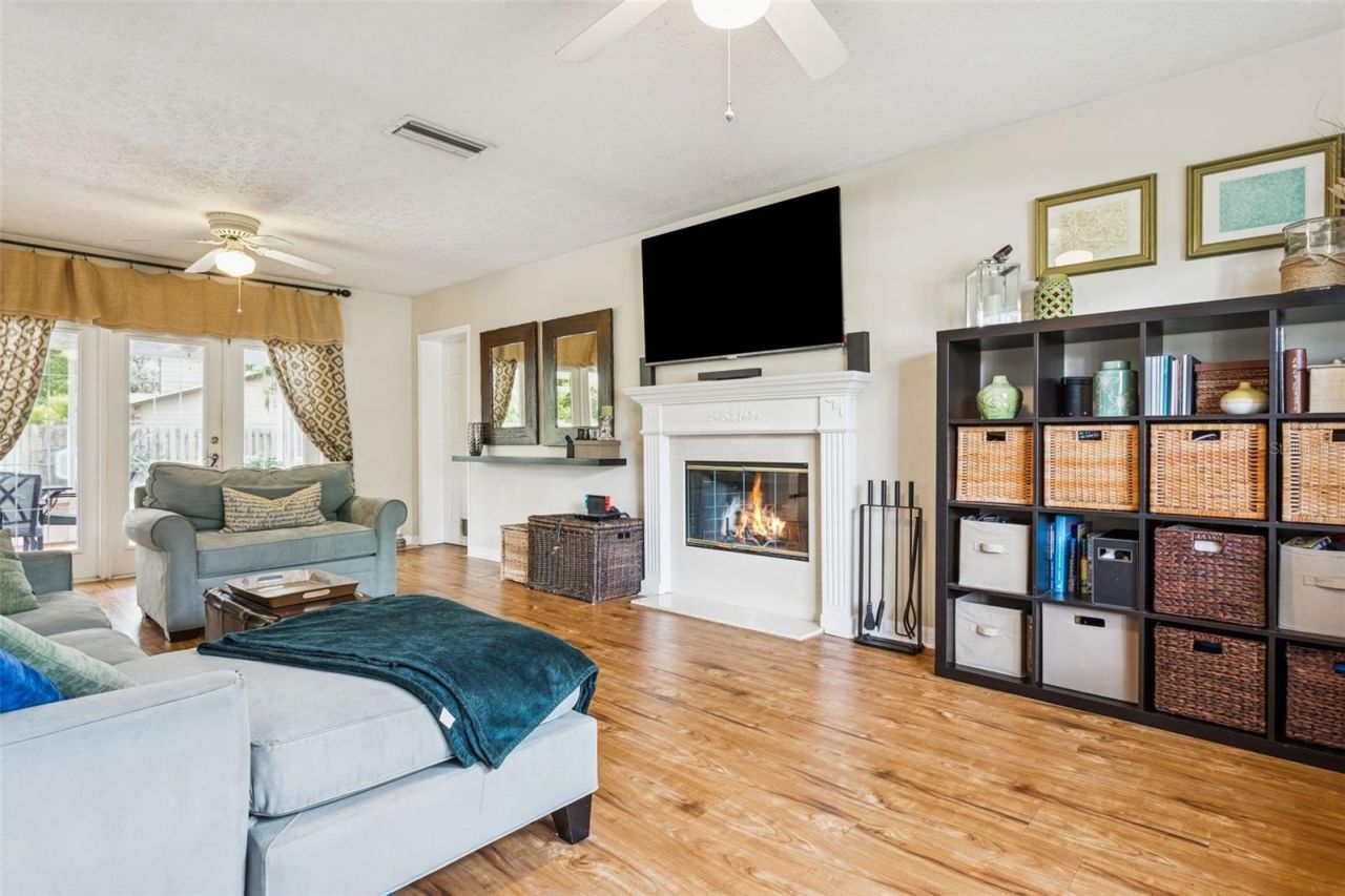 413 Montrose Avenue, Temple Terrace, FL 33617 Photo