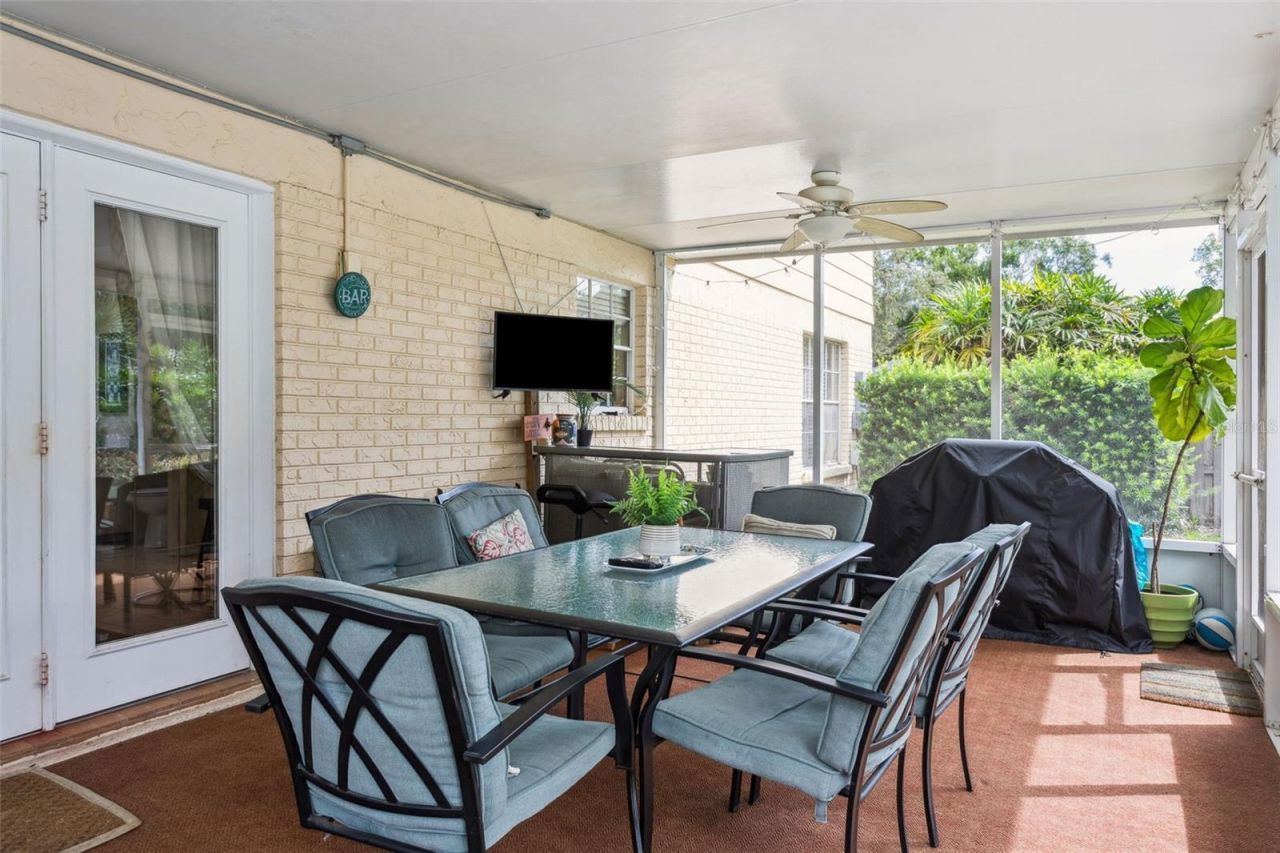 413 Montrose Avenue, Temple Terrace, FL 33617 Photo