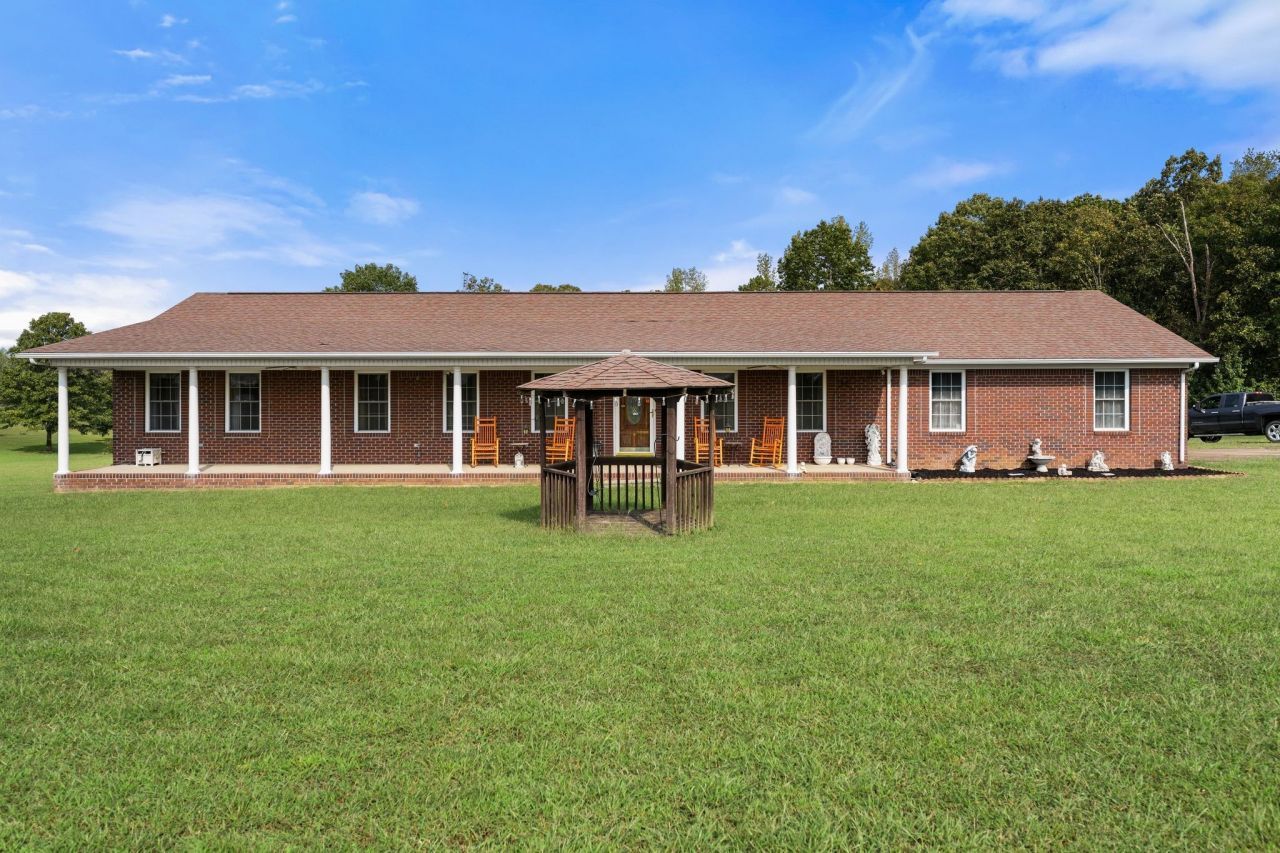 2562 Spain Rd, Cypress Inn, TN 38452 Main Photo