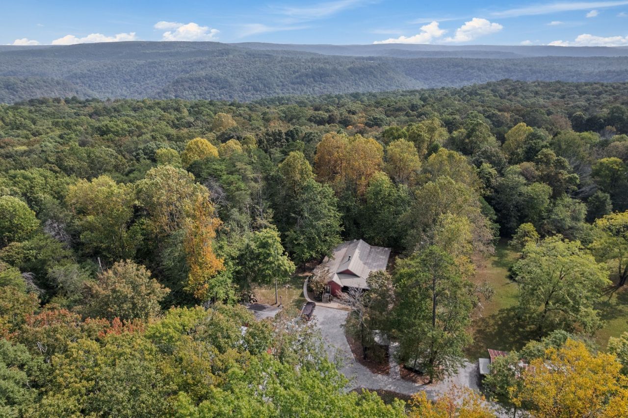 6245 Green Town Rd, Tracy City, TN 37387 Main Photo