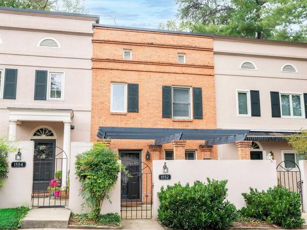 1552 GARDEN CT, Charlottesville, VA 22901