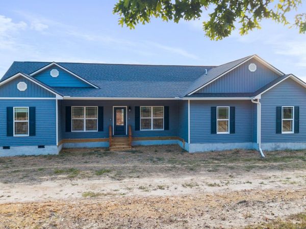 610 Summer City Firetower Road, Pikeville, TN 37367