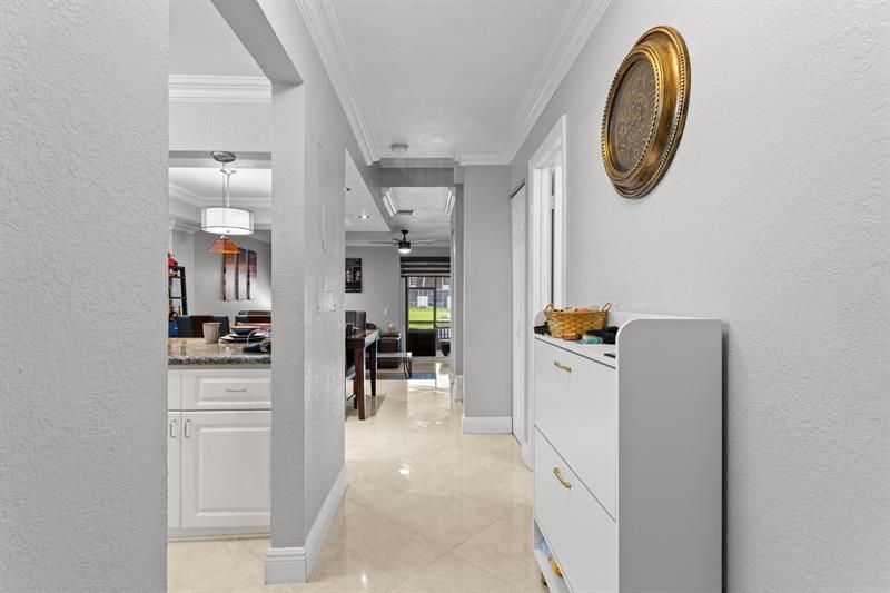 9119 Limetree Lane, Unit 169, Pembroke Pines, FL 33024 Photo