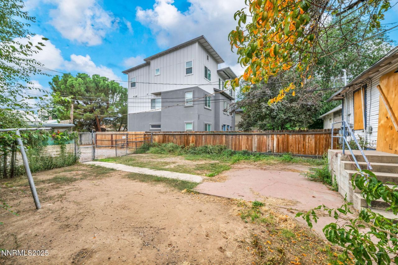 344 E 7th Street, Reno, NV 89512 Photo