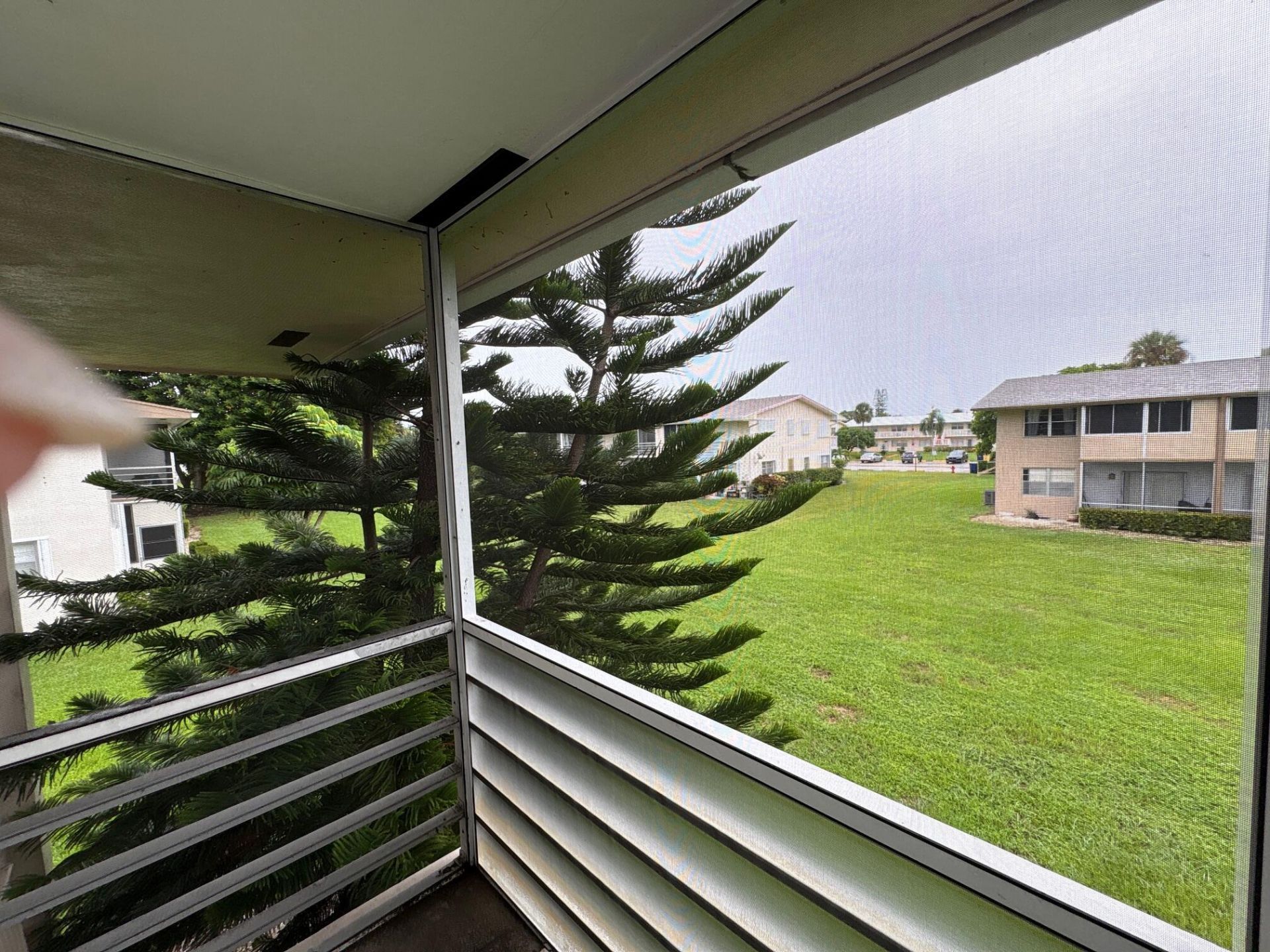 144 Norwich F, West Palm Beach, FL 33417 Photo