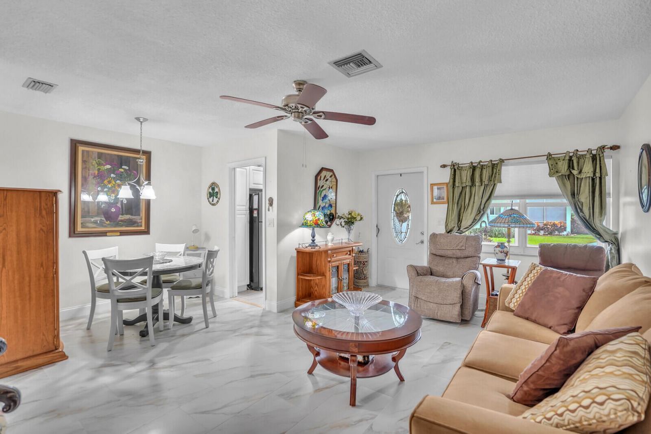 2100 NE 38th Street, Unit 111, Lighthouse Point, FL 33064 Photo