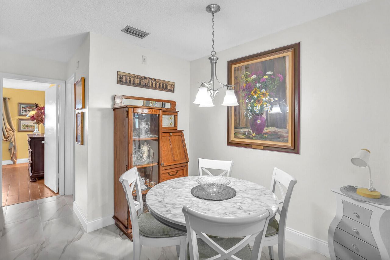 2100 NE 38th Street, Unit 111, Lighthouse Point, FL 33064 Photo