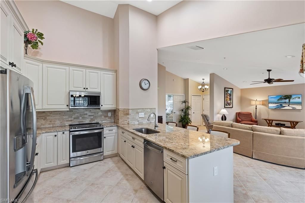 13235 Sherburne Cir, Unit 1603, Bonita Springs, FL 34135 Photo