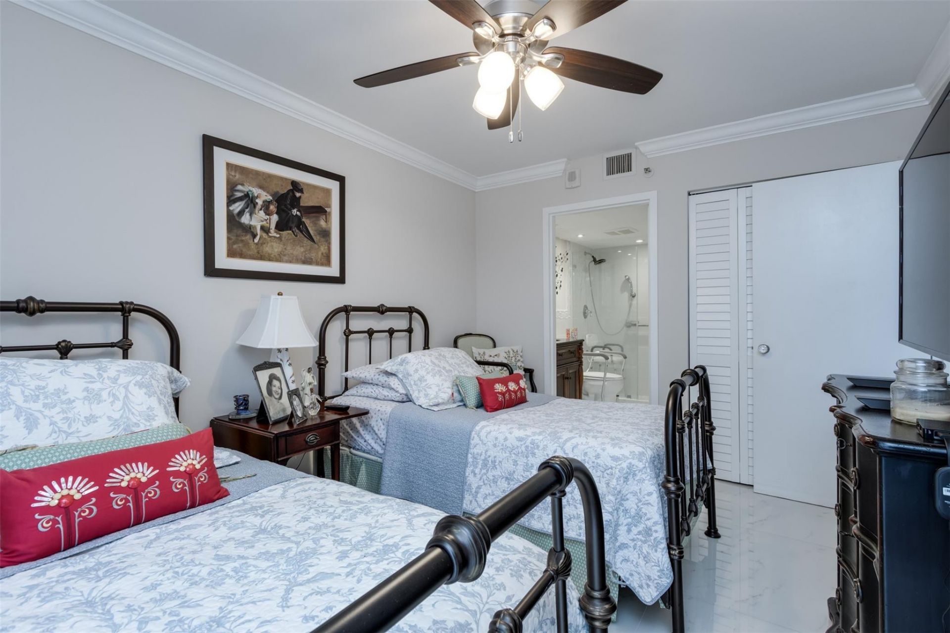 2501 Brickell Avenue, Unit 903, Miami, FL 33129 Photo