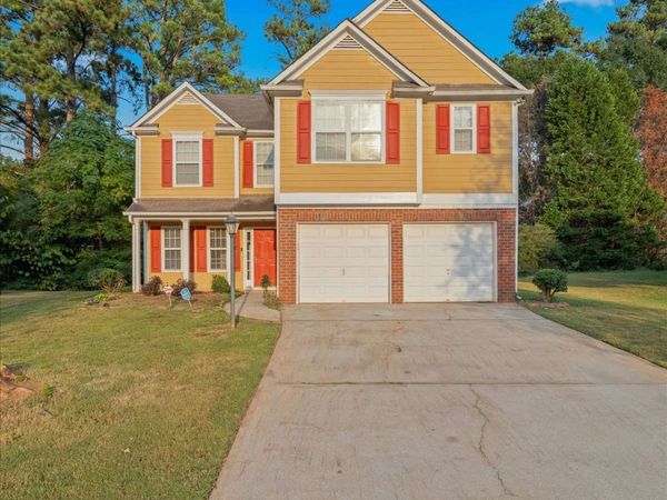 2628 ESSEX Court, Conyers, GA 30013