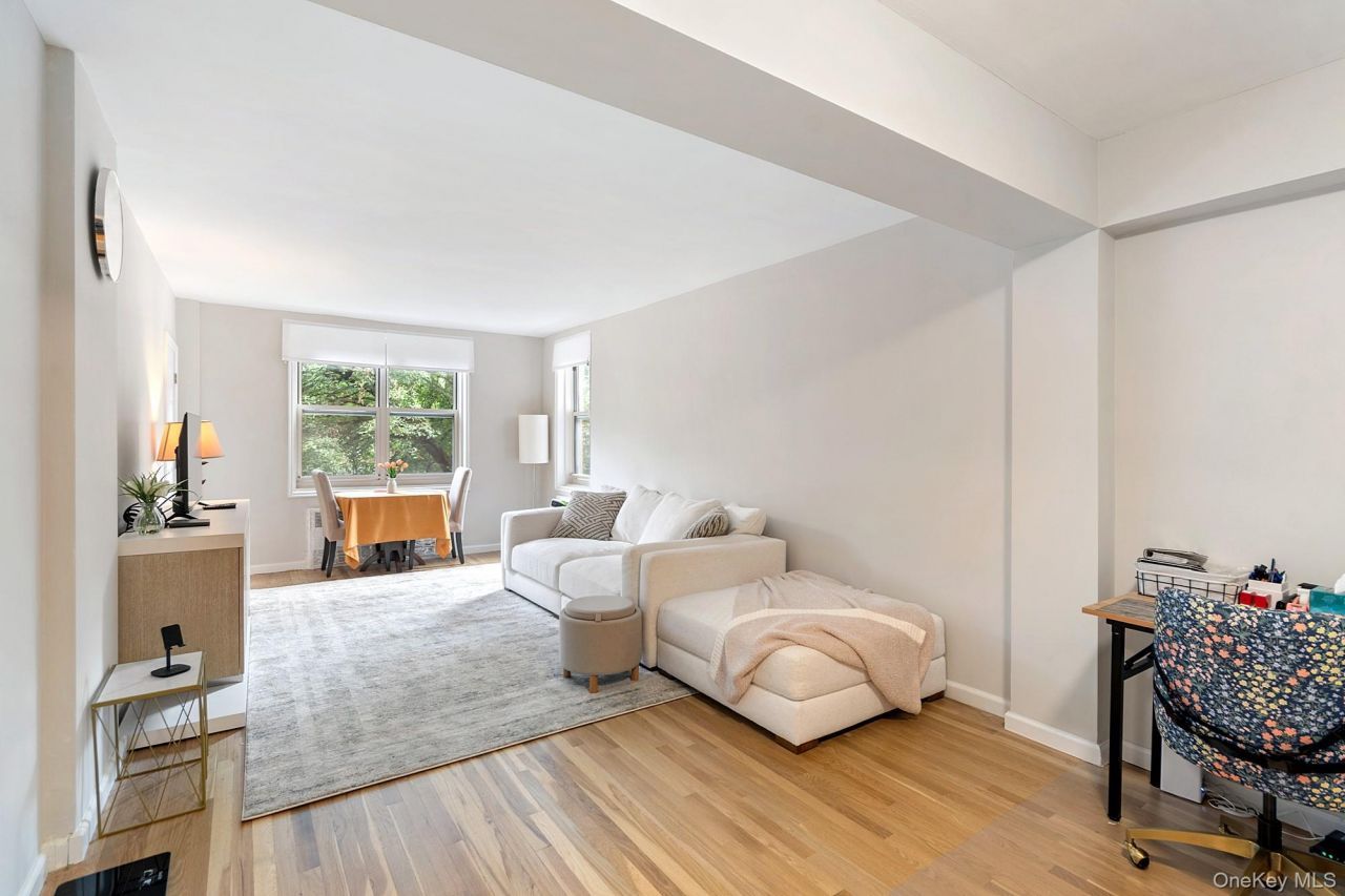 629 Kappock Street, Unit 6J, Bronx, NY 10463 Main Photo