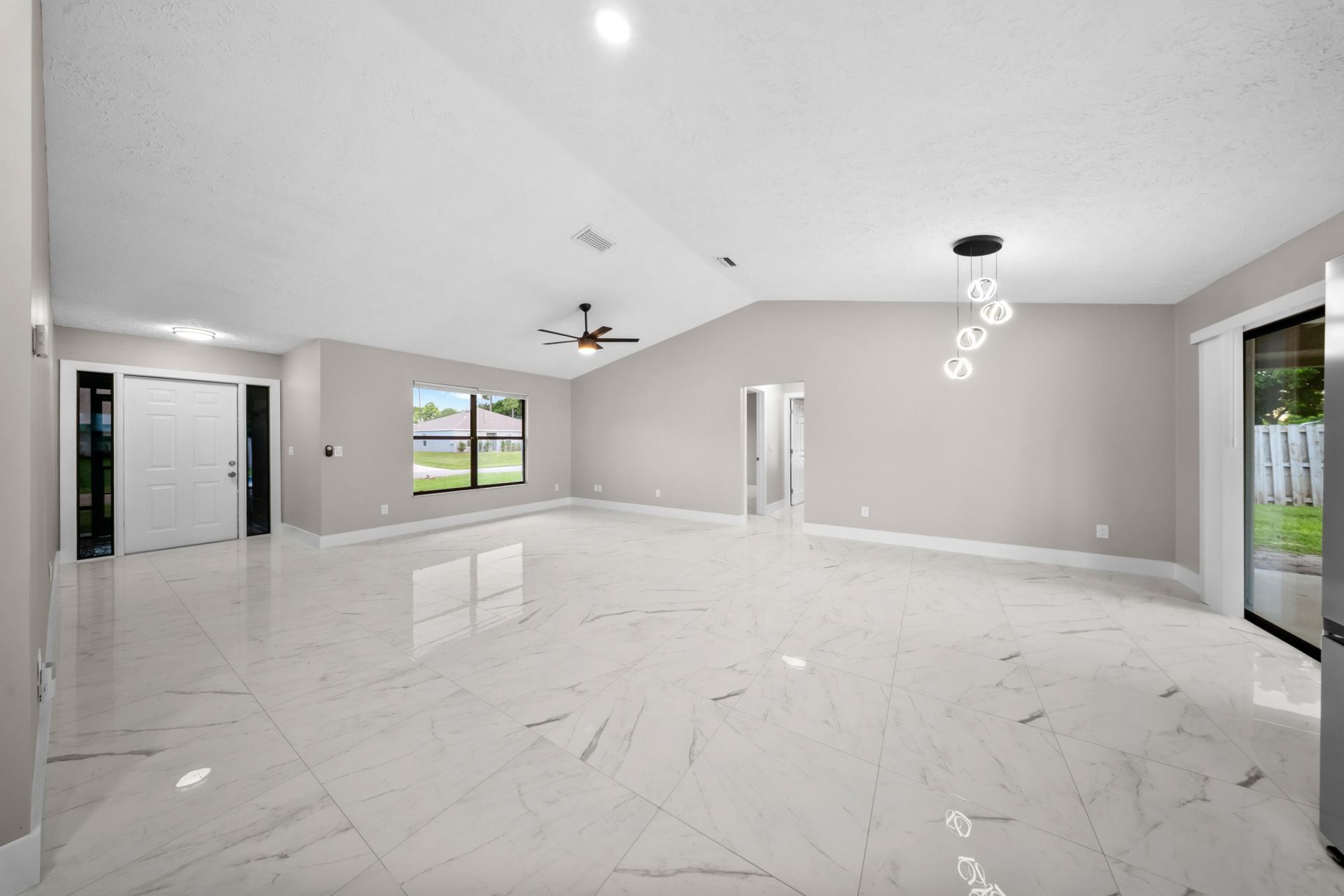 431 SE Volkerts Terrace, Port Saint Lucie, FL 34983 Photo