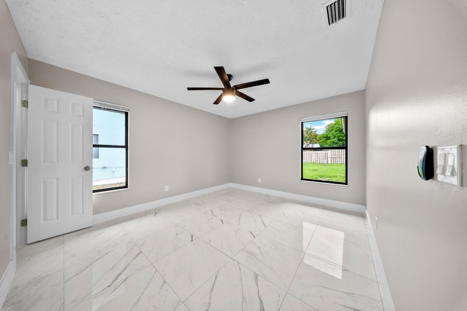 431 SE Volkerts Terrace, Port Saint Lucie, FL 34983 Photo