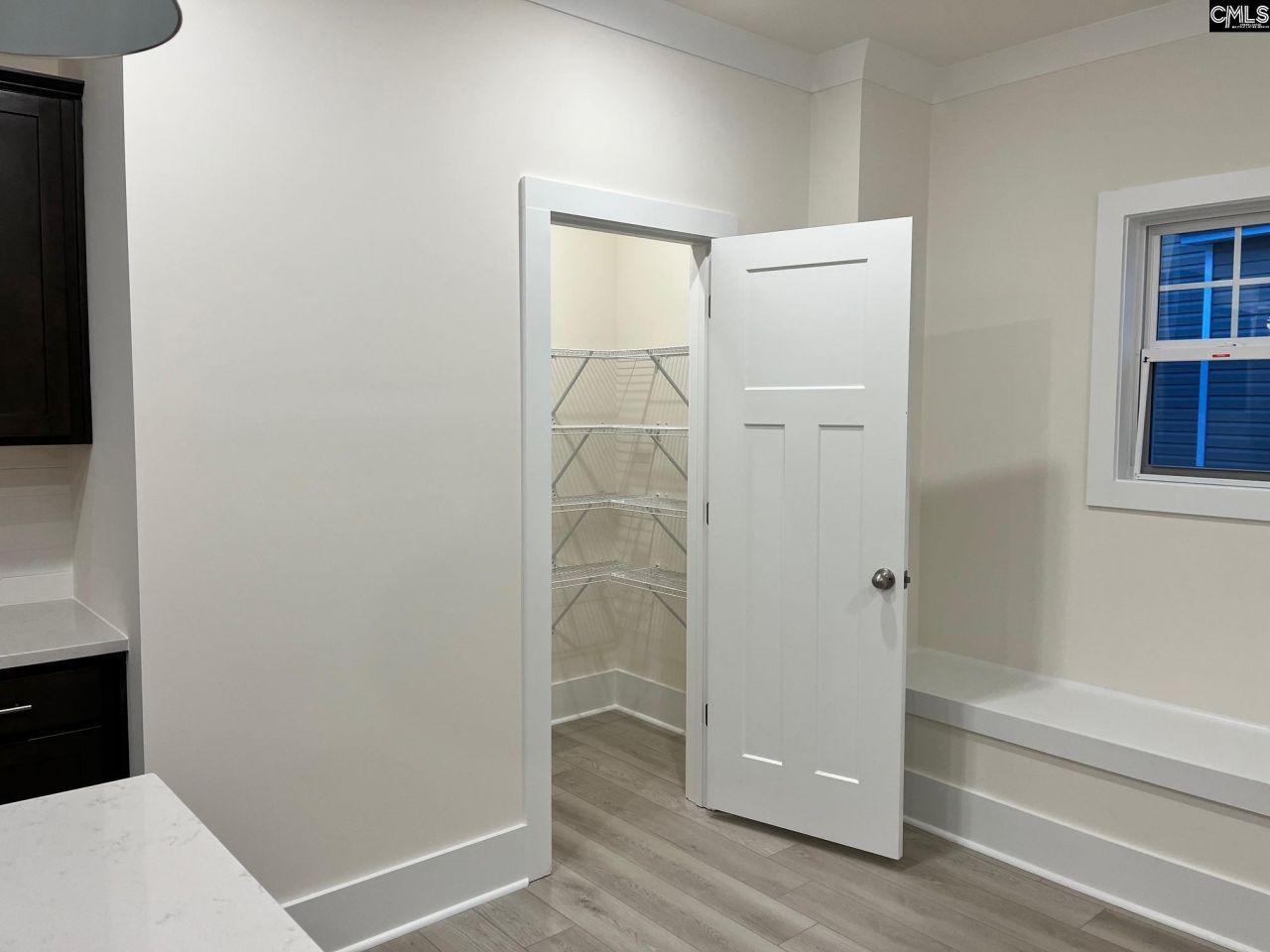 2066 Allan Crest Road Photo 17