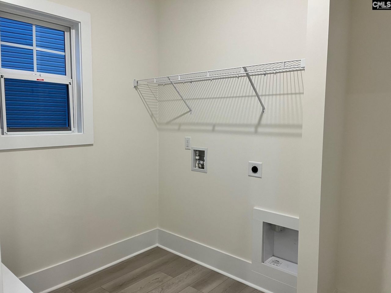 2066 Allan Crest Road Photo 18