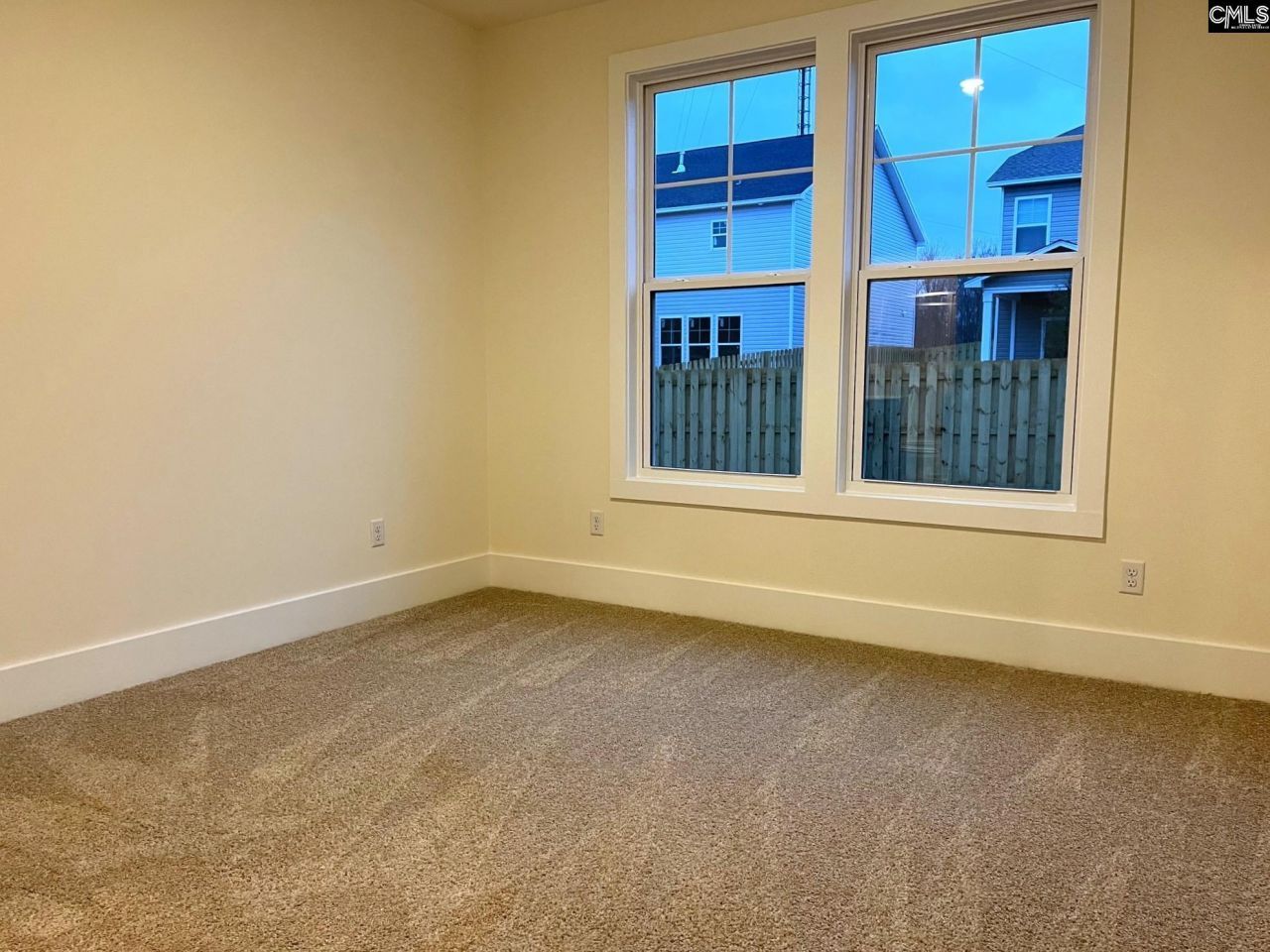 2066 Allan Crest Road Photo 30