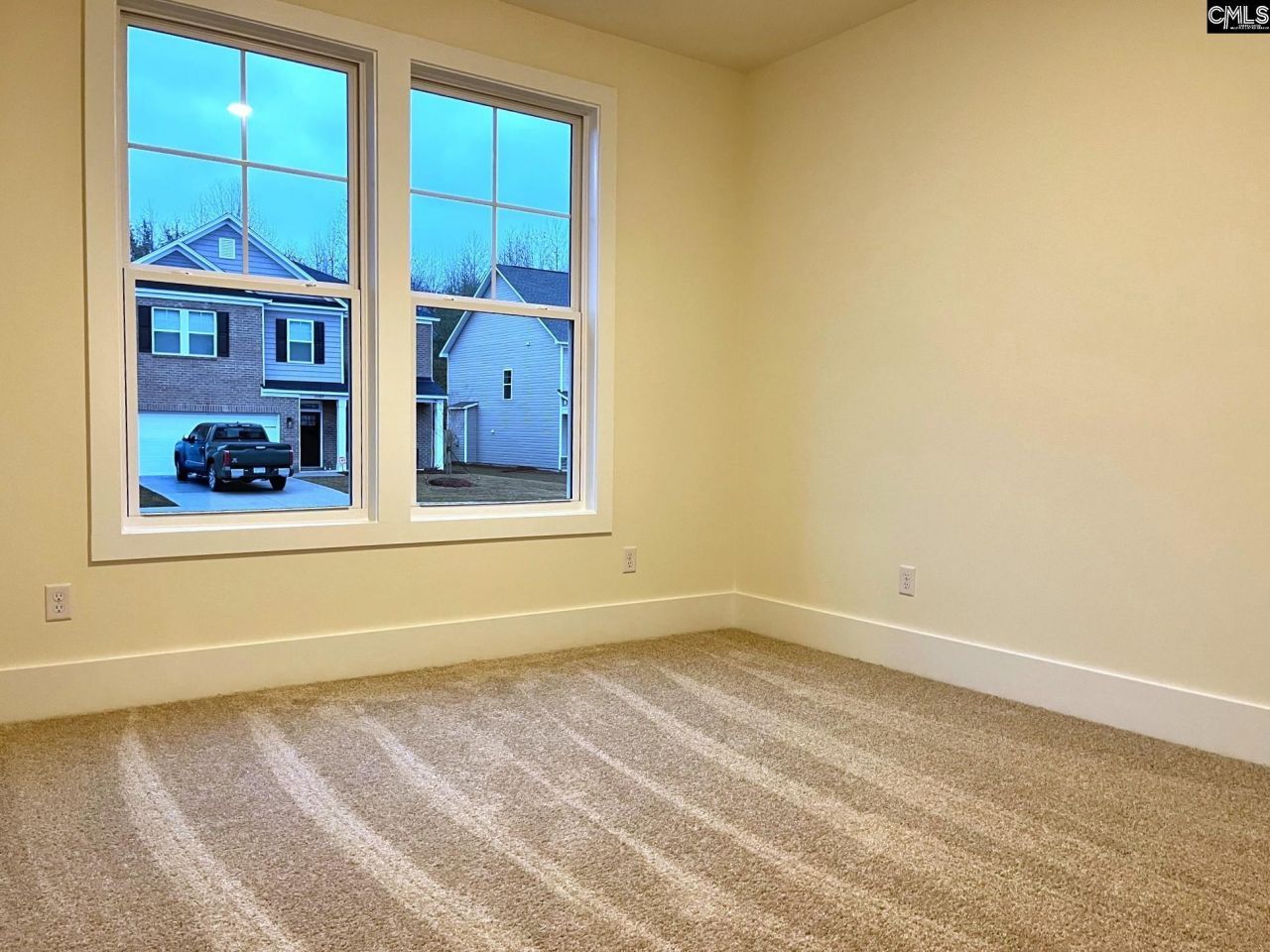 2066 Allan Crest Road Photo 36