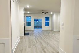 2066 Allan Crest Road photo 4