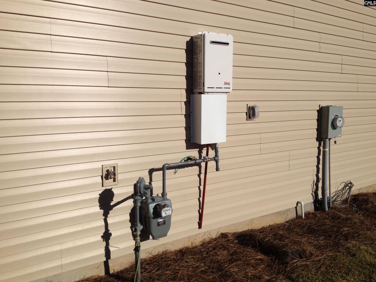 2066 Allan Crest Road Photo 44