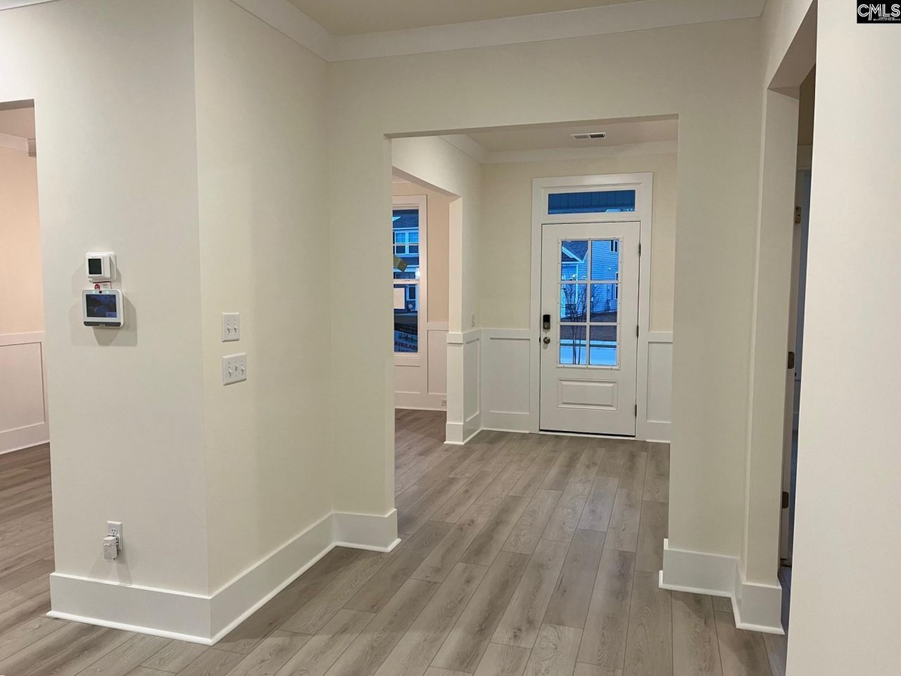 2066 Allan Crest Road Photo 6