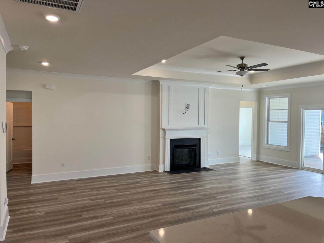 2084 Allan Crest Road Photo 13