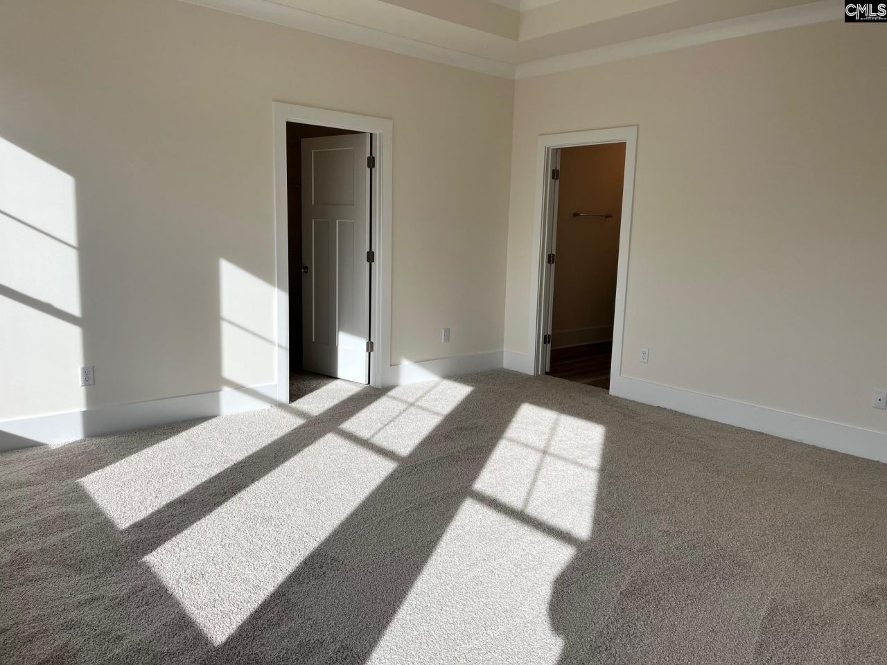 2084 Allan Crest Road Photo 21