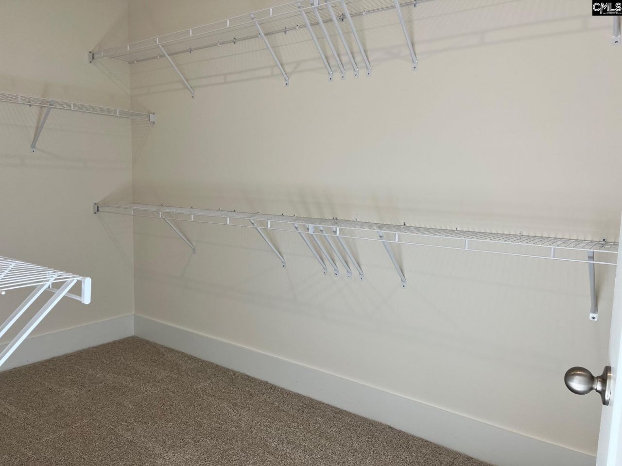 2084 Allan Crest Road Photo 23