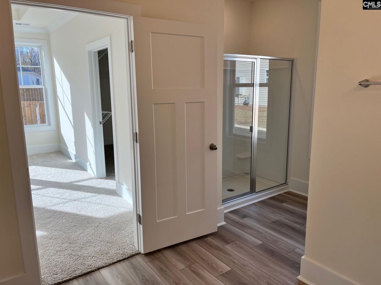 2084 Allan Crest Road Photo 26