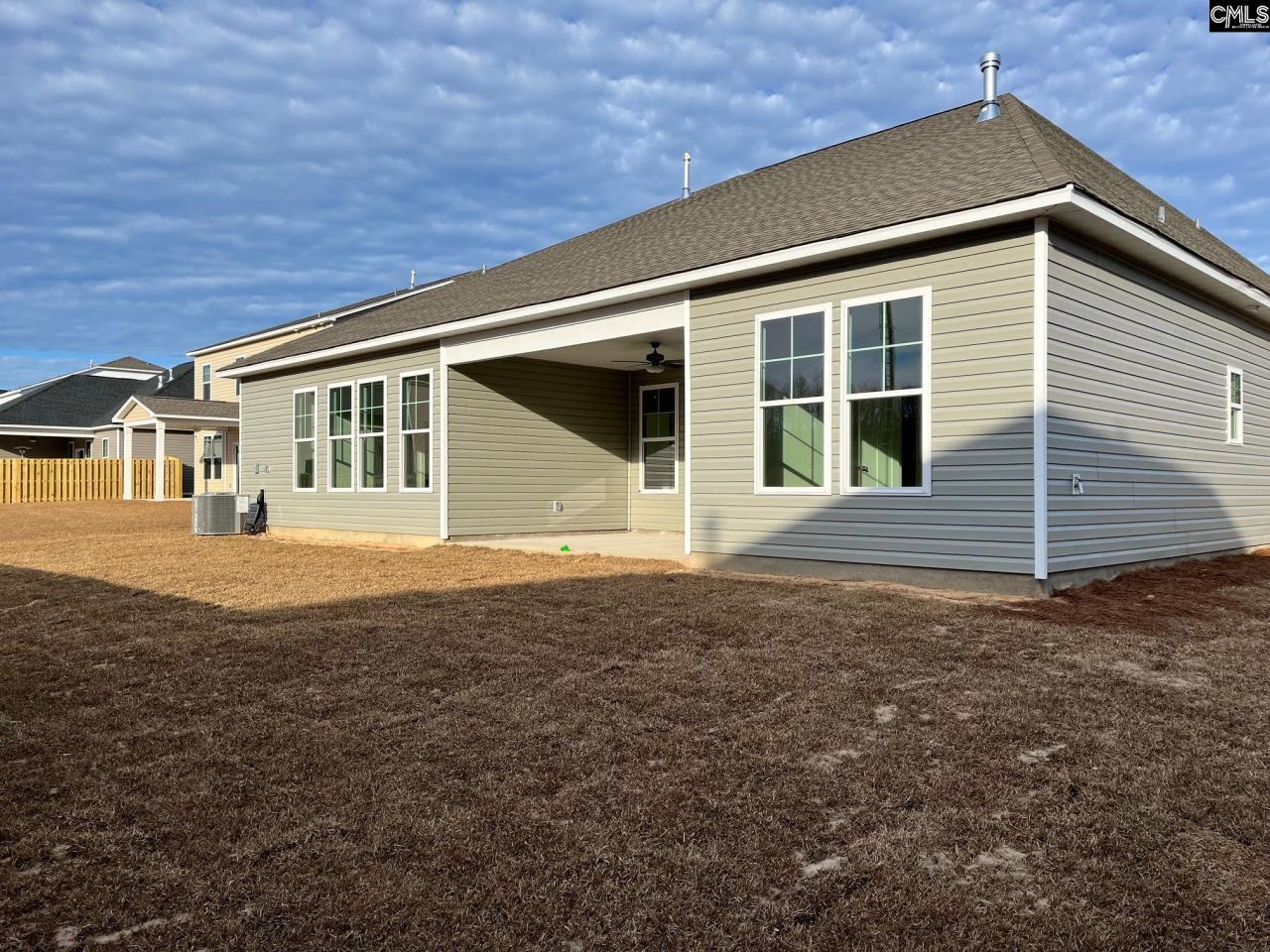 2084 Allan Crest Road Photo 42