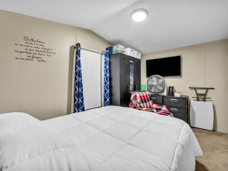 5416 M Street NE, Magnolia, OH 44643 Photo 15