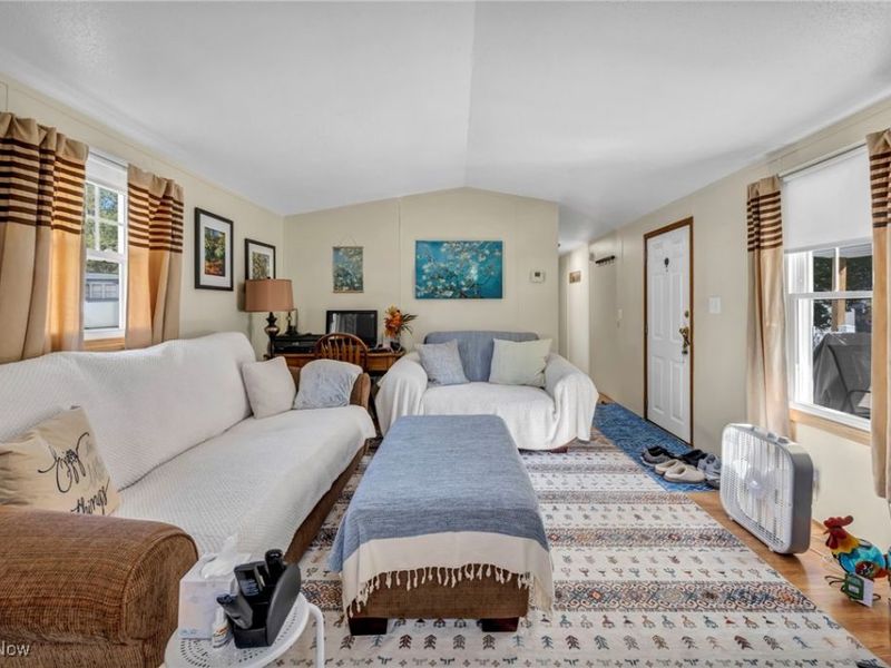 5416 M Street NE, Magnolia, OH 44643 Photo 16