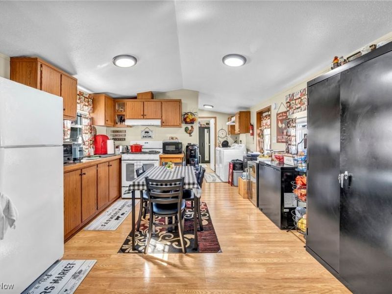 5416 M Street NE, Magnolia, OH 44643 Photo 7