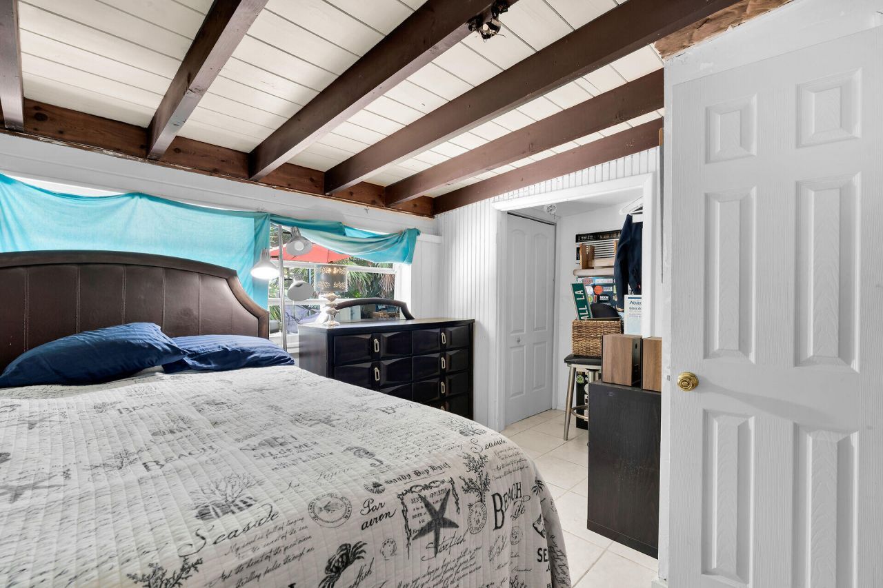 5353 Dogwood Dell Street, Marathon, FL 33050 Photo